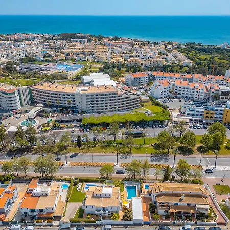 Golden - Piscina Aquecivel E Bbq - Villa Albufeira